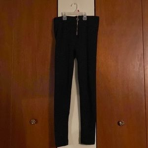 Ardene black stretchy legging style pants